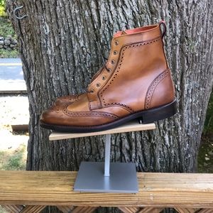 Allen Edmonds Walnut Dalton boot. Size 11 D.